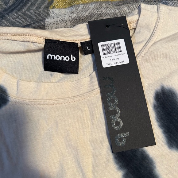Mono B Cropped T-Shirt, Size Large, New With Tags, Cream/Navy - Picture 3 of 3